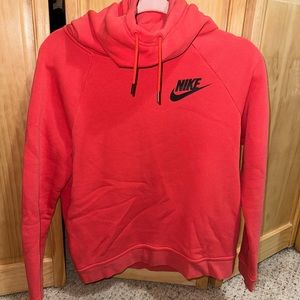 Nike Women’s Sweatshirt
